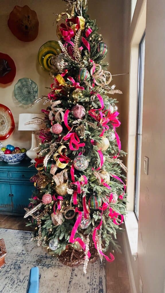 Decorated Christmas Tree | MySimpaticoLife.com