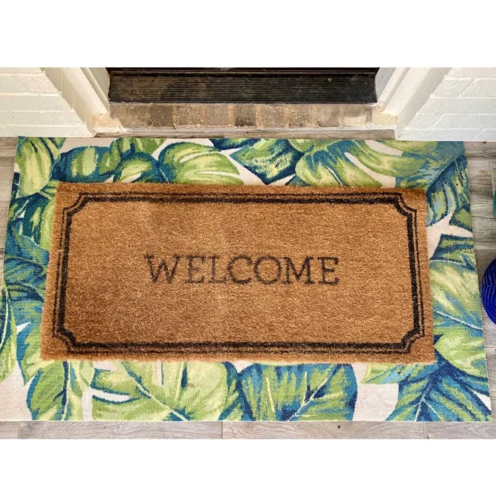 I love the look of layered rugs on our front porch.
MySimpaticoLife.com